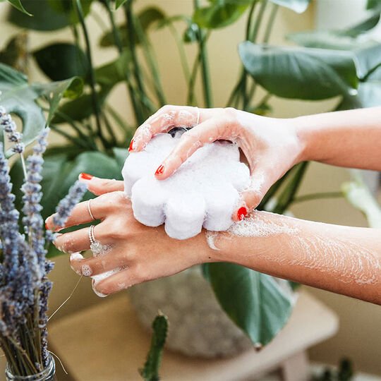 Éponge de bain infusée lavande Française